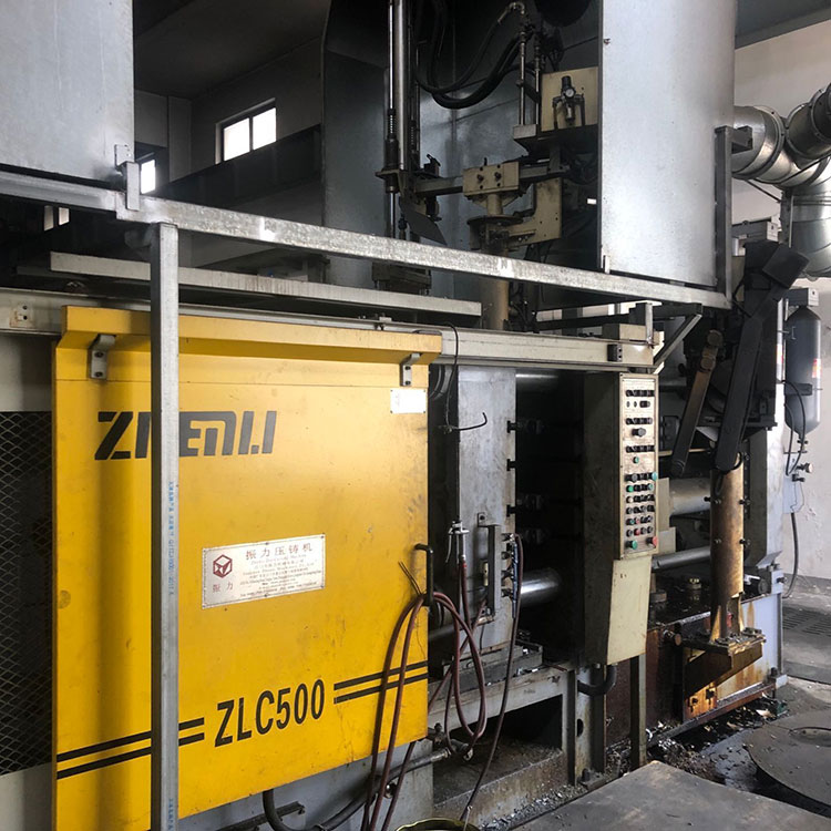 ما الذي يجعل صب الألومنيوم بالقالب هو الحل المثالي للتصنيع الدقيق؟